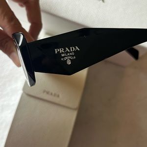 OPR 17WS Prada sunglasses